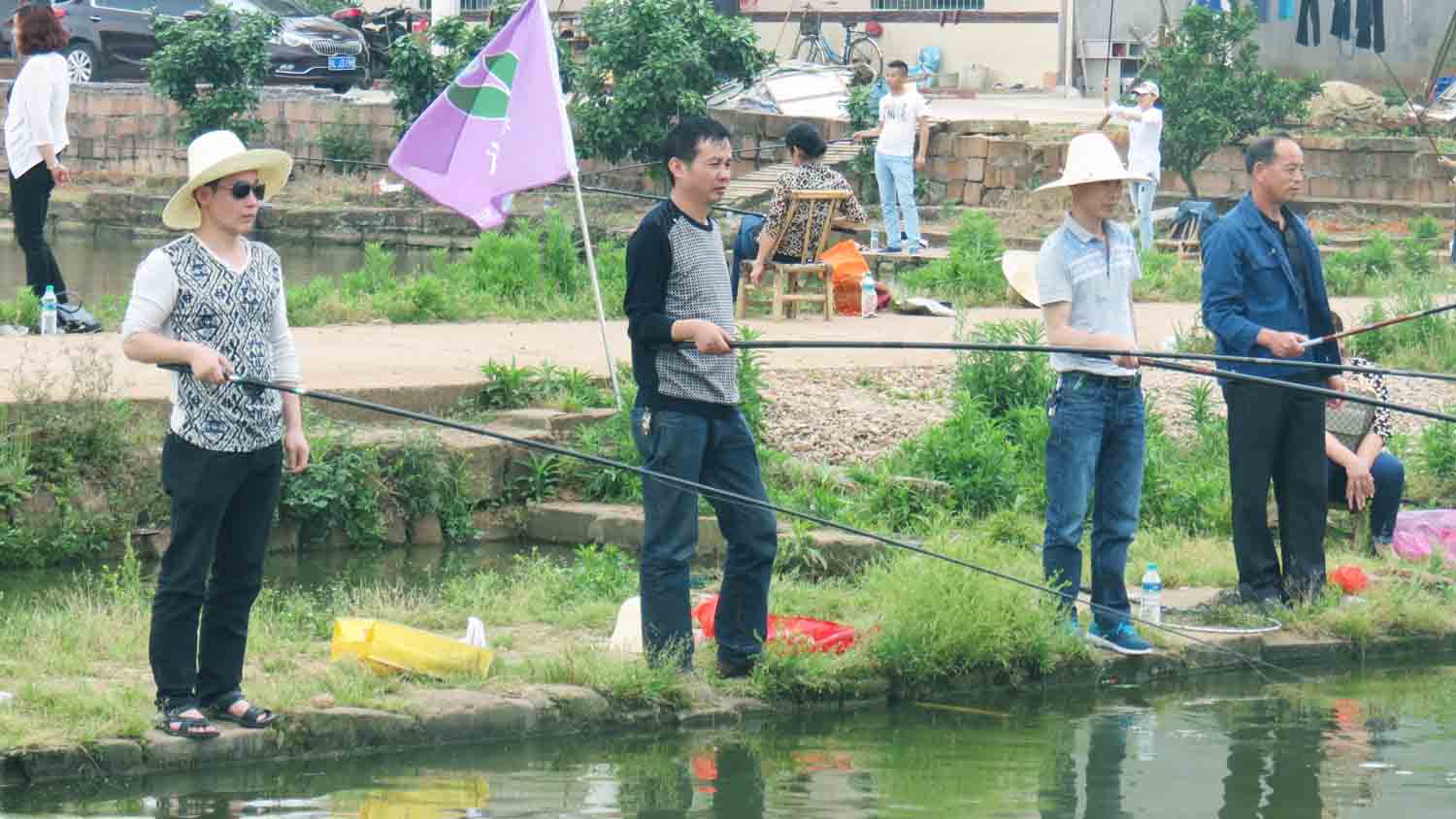2015年五一釣魚(yú)比賽活動(dòng)報道
