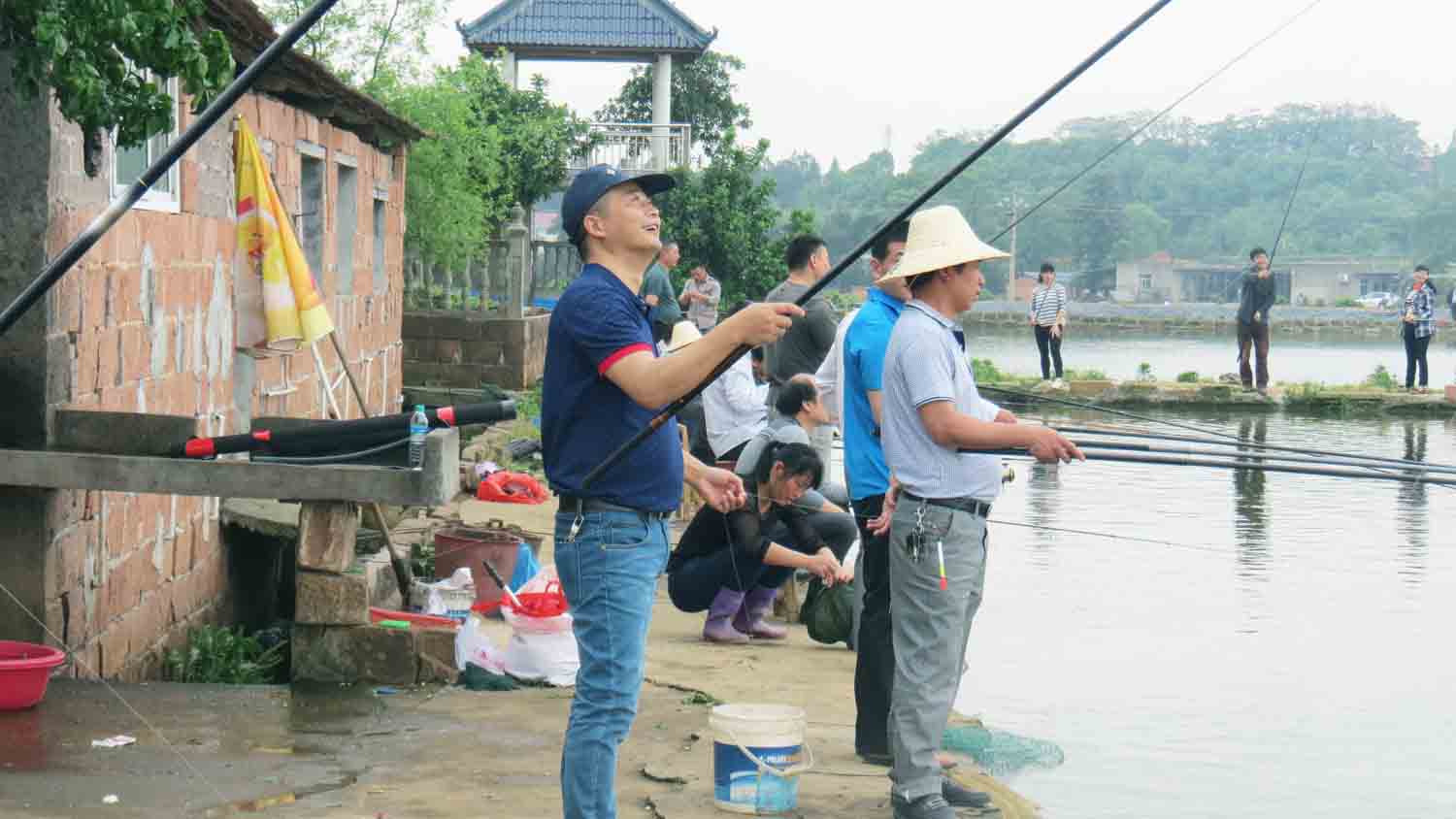 2015年五一釣魚(yú)比賽活動(dòng)報道
